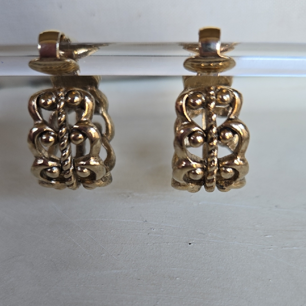 E-008-Avon Signed 1" Gold Tone Clip-on Hoop Earrings
